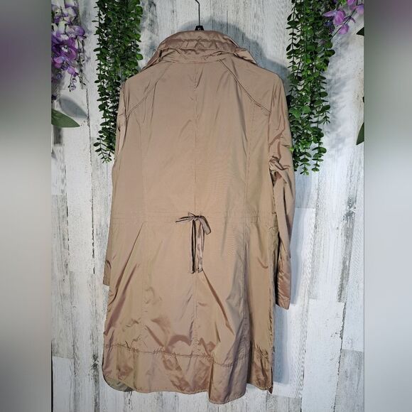 Cole Haan packable Raincoat in Brown - Picture 6 of 10